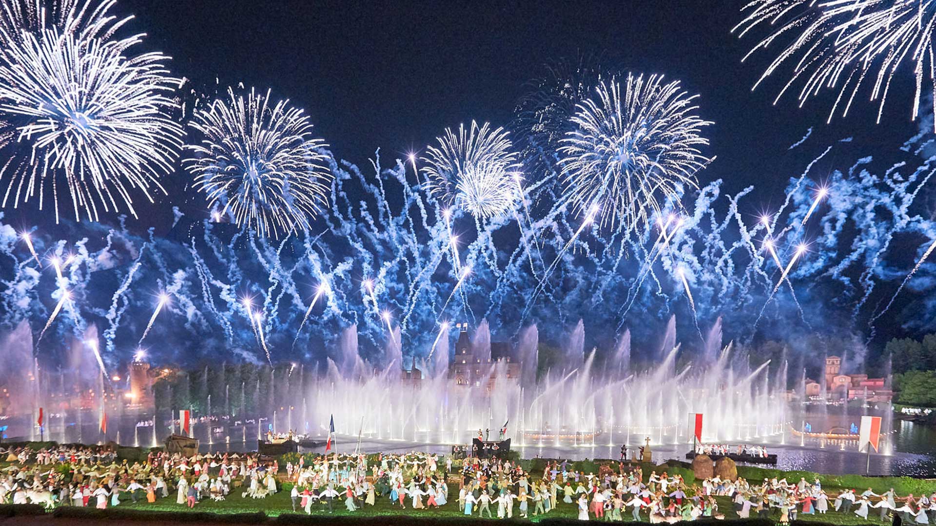 Féérie nocturne avec feu d'artifice